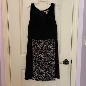 SLEEVELESS DRESS